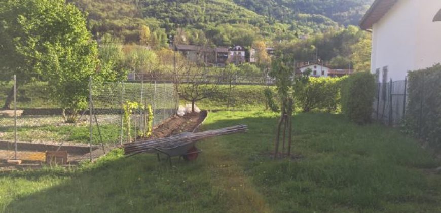 Rustico-Casolare-Cascina Ponte nelle Alpi